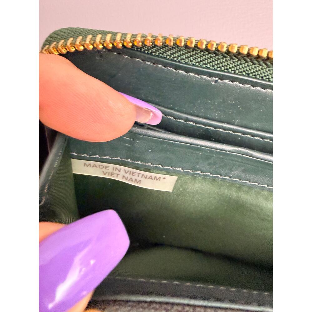 Coach Python Embossed Green Zip Around Leather Wallet - Picture 7 of 8